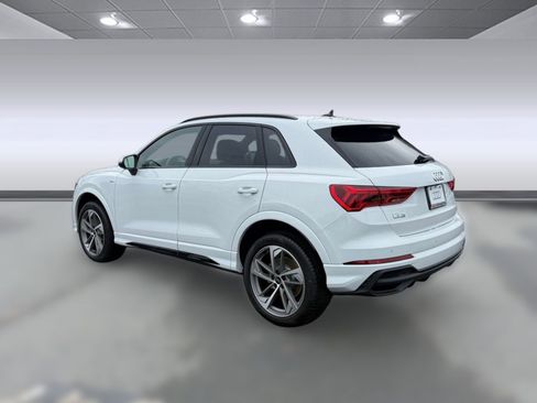 New 2025 Audi Q3 2.0T Premium image 2