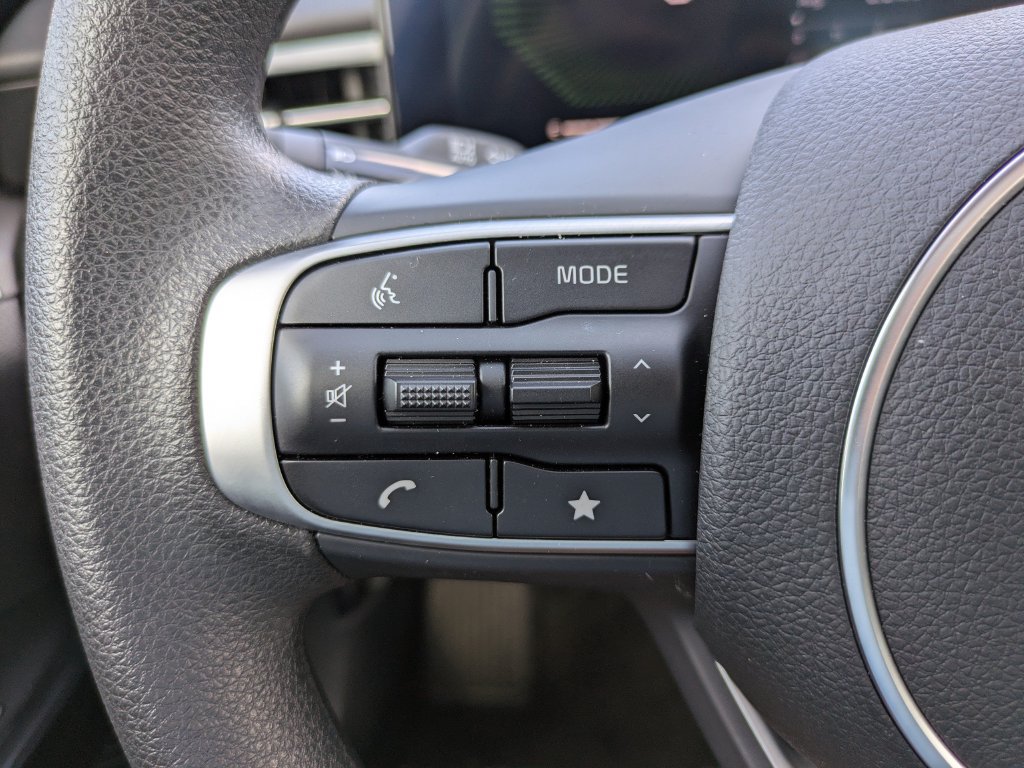 New 2026 Kia K5 LXS FWD image 21
