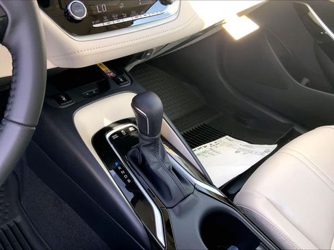 New 2026 Toyota Corolla XLE FWD image 7