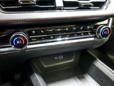 New 2026 Chevrolet Equinox RS w/ Convenience Package III image 22