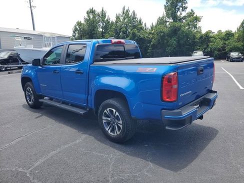 Used 2021 Chevrolet Colorado Z71 w/ Safety Package RWD image 4