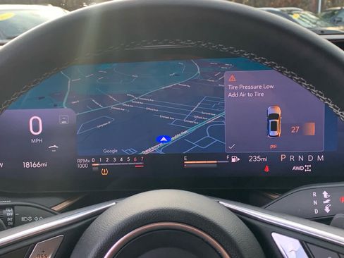 Certified 2025 Buick Envision Sport Touring image 17