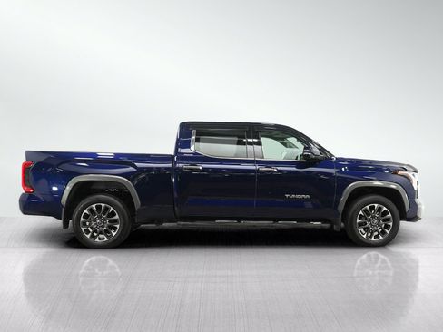 Used 2022 Toyota Tundra Limited AWD/4WD image 7