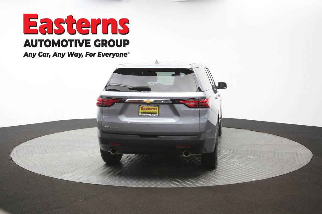 Used 2023 Chevrolet Traverse LS FWD image 39