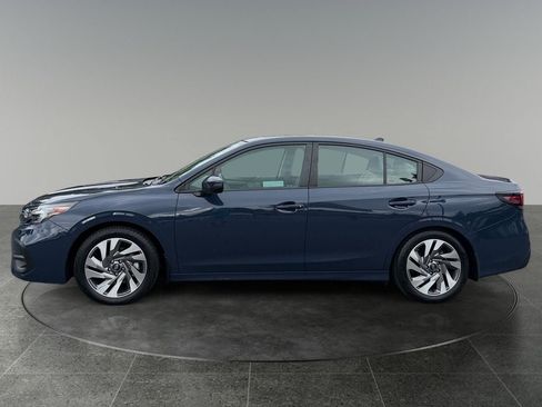Used 2023 Subaru Legacy Limited AWD/4WD image 5