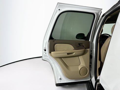 Used 2014 Chevrolet Tahoe LS w/ All-Star Edition RWD image 23