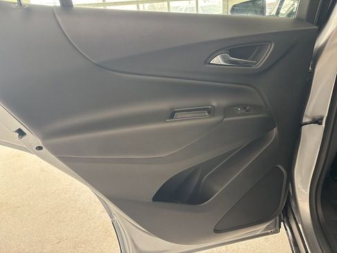 Used 2024 Chevrolet Equinox LT image 15
