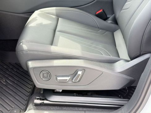 New 2026 Audi Q3 quattro 2.0T image 14