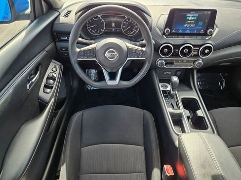 Certified 2023 Nissan Sentra SV FWD image 13