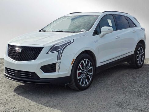 Used 2024 Cadillac XT5 Sportv w/ Platinum Package AWD/4WD image 7