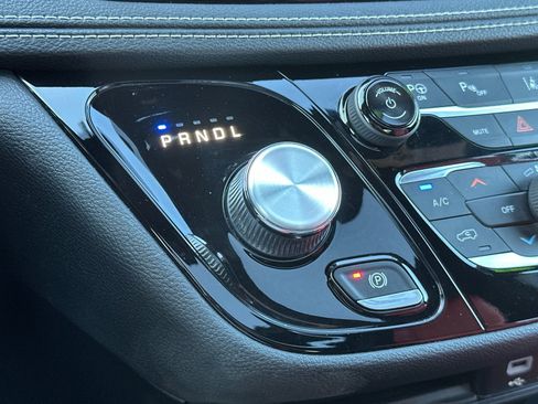 Used 2020 Chrysler Pacifica Limited w/ Quick Oder Package 2EV RED-S image 23