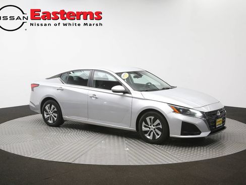 Used 2023 Nissan Altima 2.5 S FWD image 47