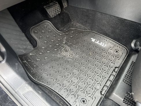 Certified 2020 Volkswagen Jetta SEL image 15