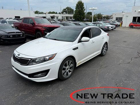 Used 2011 Kia Optima SX w/ Premium Touring Pkg FWD image 1