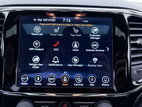 Used 2019 Jeep Grand Cherokee Altitude RWD image 18
