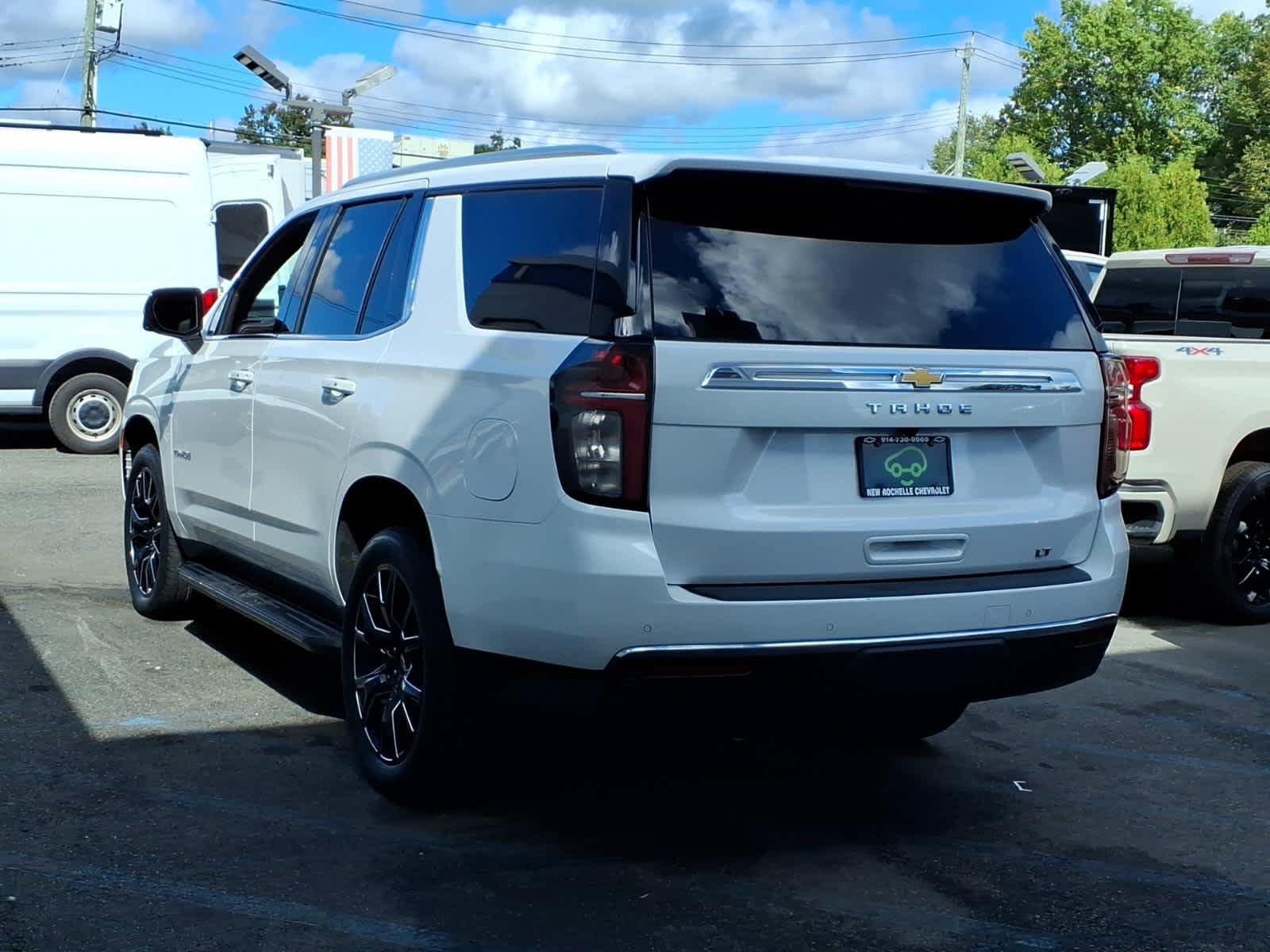 Used 2023 Chevrolet Tahoe LT w/ Luxury Package AWD/4WD image 4