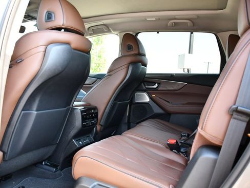 Certified 2026 Acura MDX w/ Advance Package AWD/4WD image 20