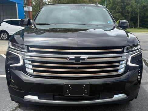 Used 2023 Chevrolet Tahoe High Country w/ Premium Package 2 AWD/4WD image 3