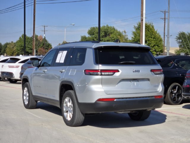 Used 2023 Jeep Grand Cherokee L Limited RWD image 4