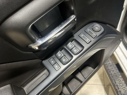 Certified 2017 Chevrolet Silverado 2500 LT AWD/4WD image 20