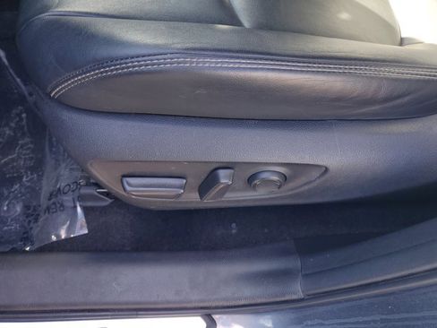 Used 2021 Toyota RAV4 XLE Premium image 20