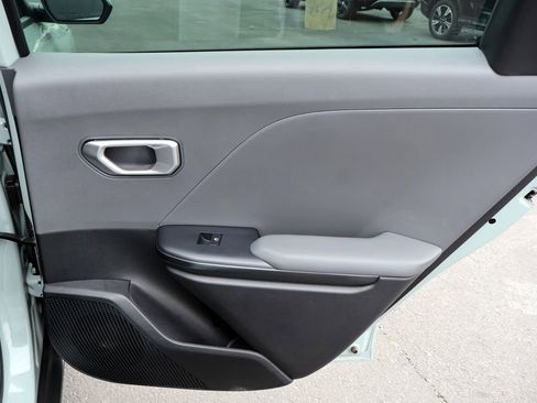Used 2025 Kia K4 FWD image 18