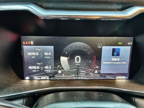 Used 2024 GMC Canyon Elevation w/ Elevation Premium Package AWD/4WD image 17