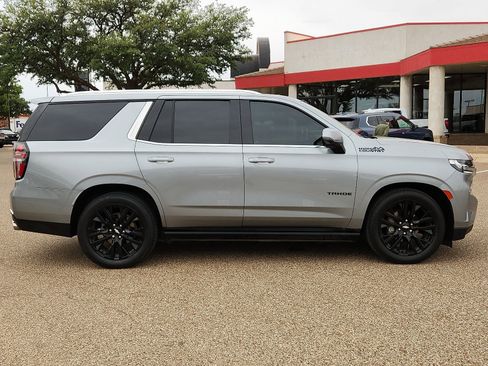 Used 2024 Chevrolet Tahoe High Country AWD/4WD image 5