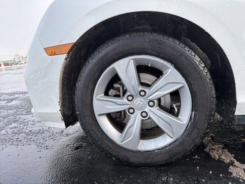 Used 2018 Honda Odyssey EX-L image 9