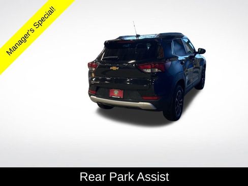 Used 2025 Chevrolet TrailBlazer LT w/ Driver Confidence Package image 15