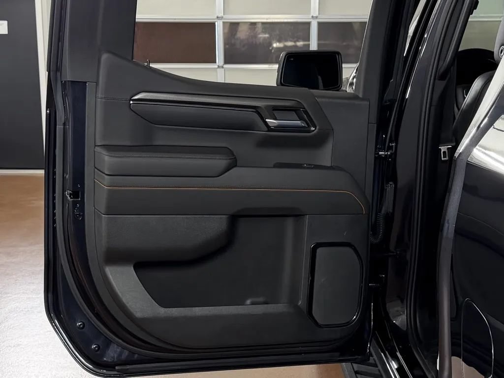 Used 2022 GMC Sierra 1500 AT4 w/ AT4 Premium Package AWD/4WD image 38