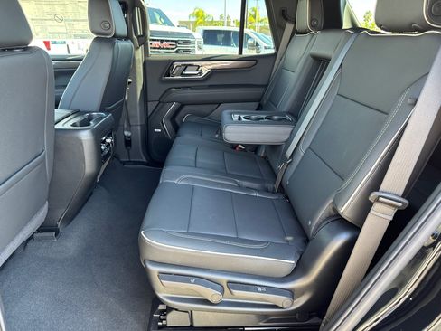 Used 2026 GMC Yukon Elevation RWD image 22