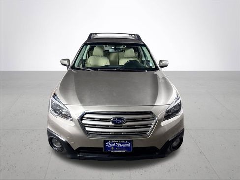 Used 2015 Subaru Outback 2.5i Premium image 3