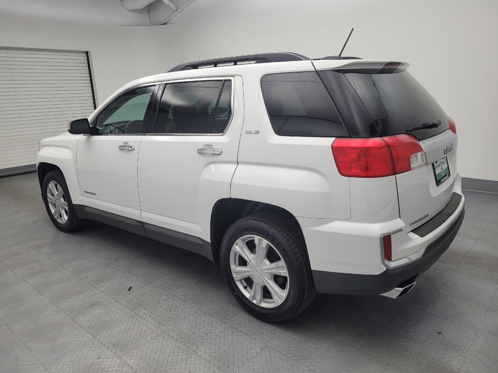 Used 2017 GMC Terrain SLE w/ Chrome Edition FWD image 3