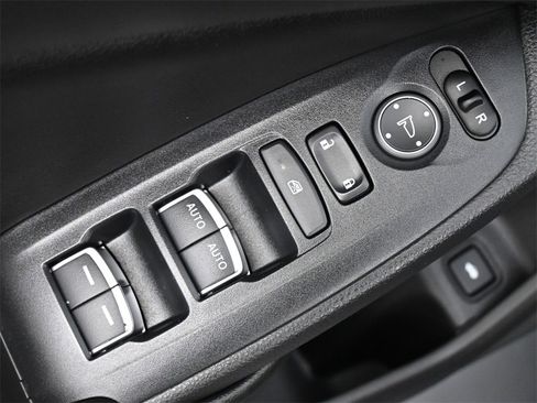 Used 2020 Honda Accord Sport image 3