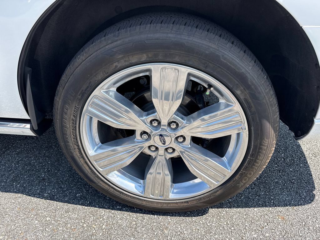 Used 2023 Ford Expedition Platinum RWD image 19