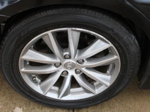 Used 2015 INFINITI Q50 Premium w/ Technology Package image 31