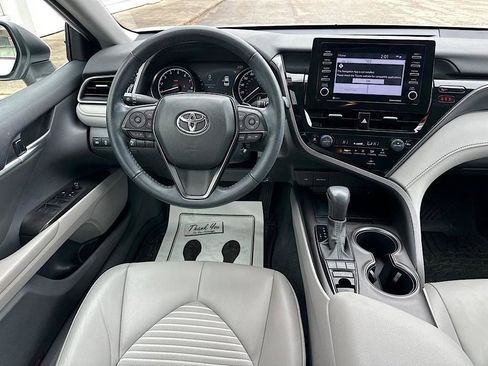 Certified 2023 Toyota Camry SE image 17