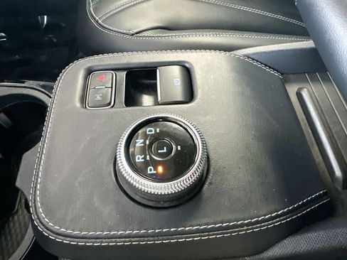 Used 2023 Ford Mustang Mach-E Premium AWD/4WD image 21