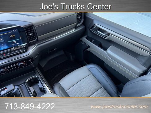 Used 2023 Chevrolet Silverado 1500 ZR2 image 15
