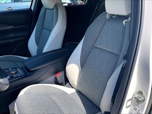 New 2026 MAZDA CX-30 Aire Edition AWD/4WD image 18