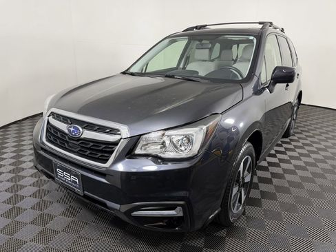 Used 2017 Subaru Forester 2.5i Premium w/ All-Weather Package AWD/4WD image 1