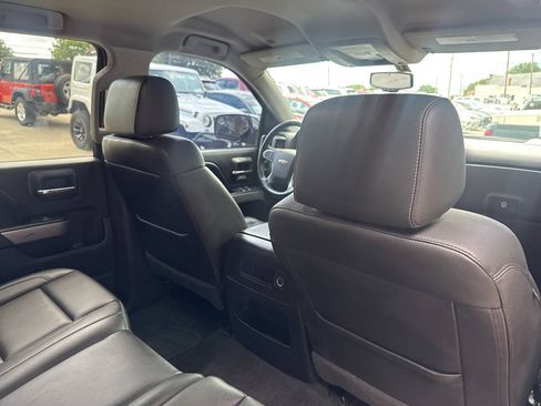 Used 2018 Chevrolet Silverado 1500 LTZ Z71 w/ Redline Edition AWD/4WD image 14
