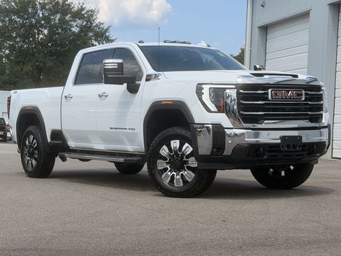 Used 2024 GMC Sierra 2500 SLT w/ SLT Premium Package AWD/4WD image 2