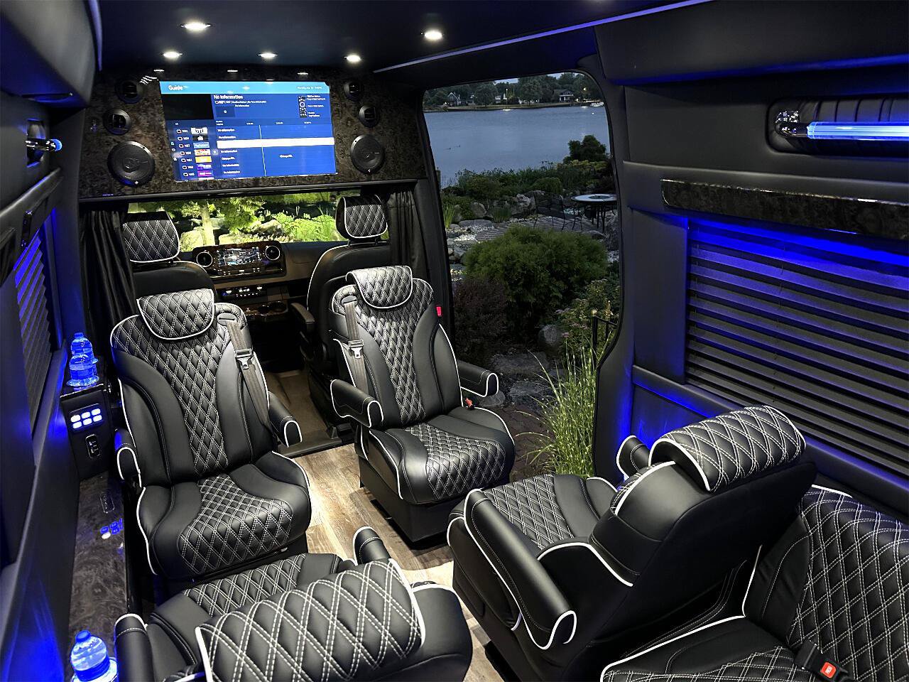 Used 2022 Mercedes-Benz Sprinter 3500 image 12