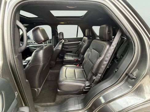 Used 2017 Ford Explorer Sport w/ Equipment Group 401A AWD/4WD image 24
