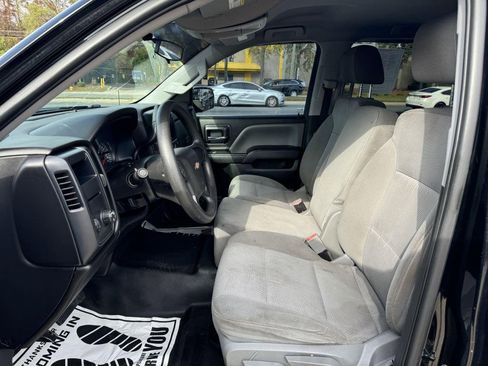 Used 2018 Chevrolet Silverado 1500 Custom image 13