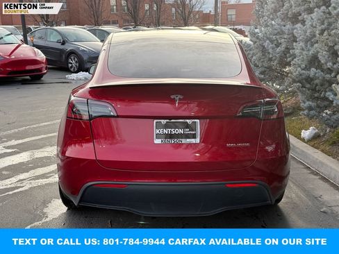 Used 2024 Tesla Model Y Performance image 7
