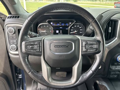 Used 2022 GMC Sierra 1500 Denali w/ Denali Premium Package AWD/4WD image 35