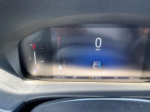 Used 2025 Ford Escape Active AWD/4WD image 25